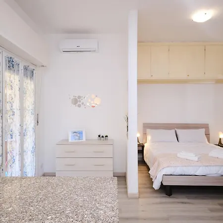 Apartment Tuscolana Blu - Grazioso Monolocale Rom