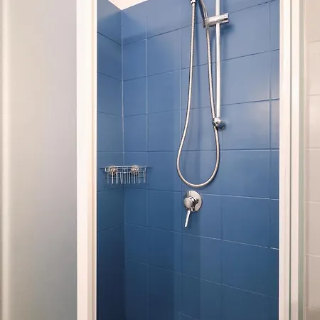 Tuscolana Blu - Grazioso Monolocale Apartment Rom